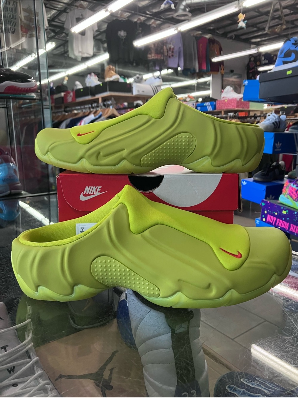 Nike Clogposite Bright Cactus